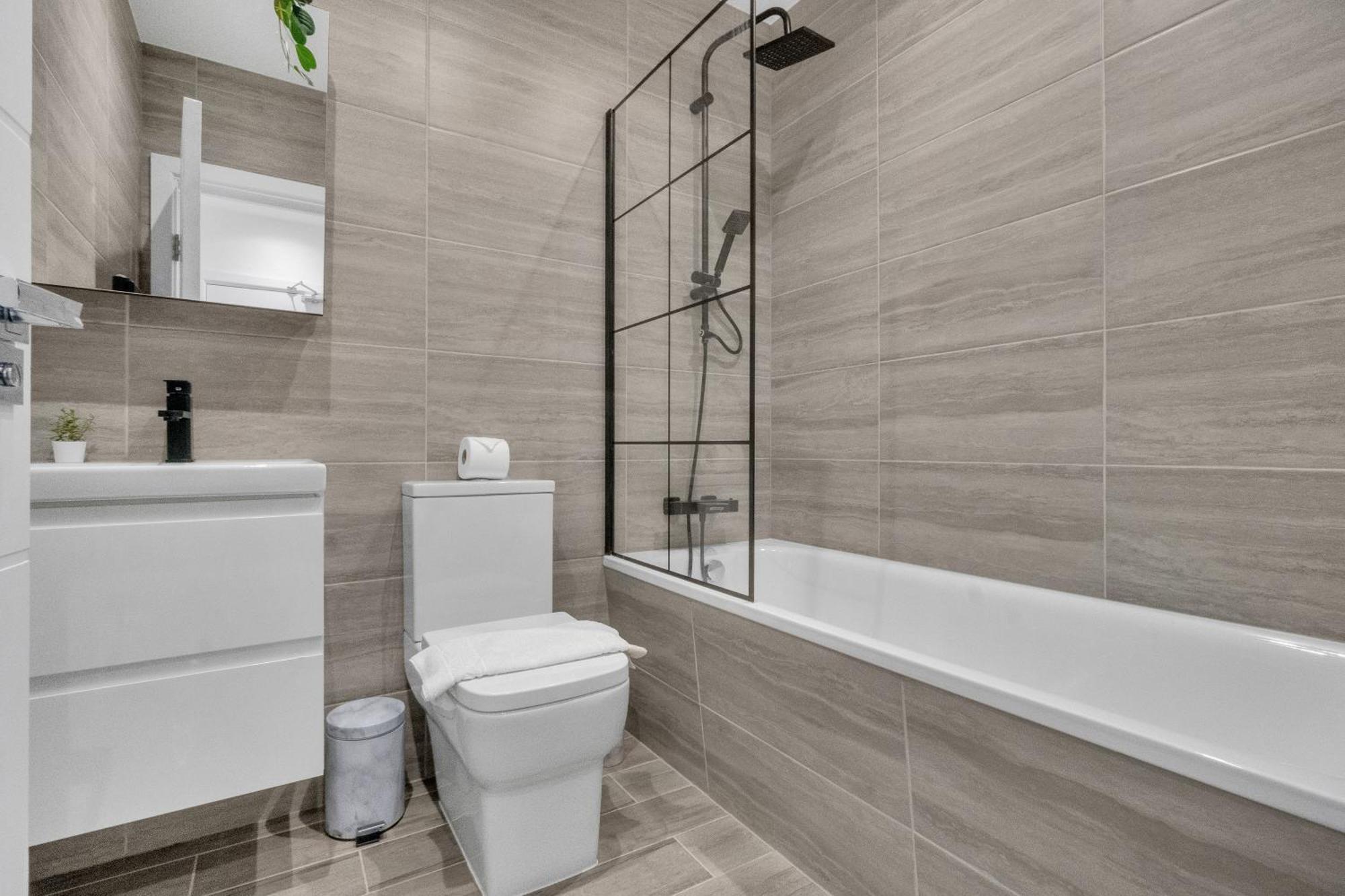 Homely North London Apartments Hendon The Hyde Exterior foto